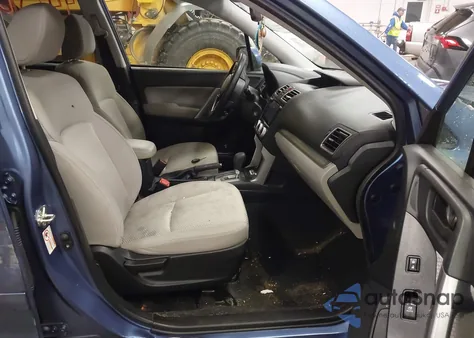 2018 Subaru Forester 2.5I Premium из США, поврежденный, VIN JF2SJAGC2JH509071